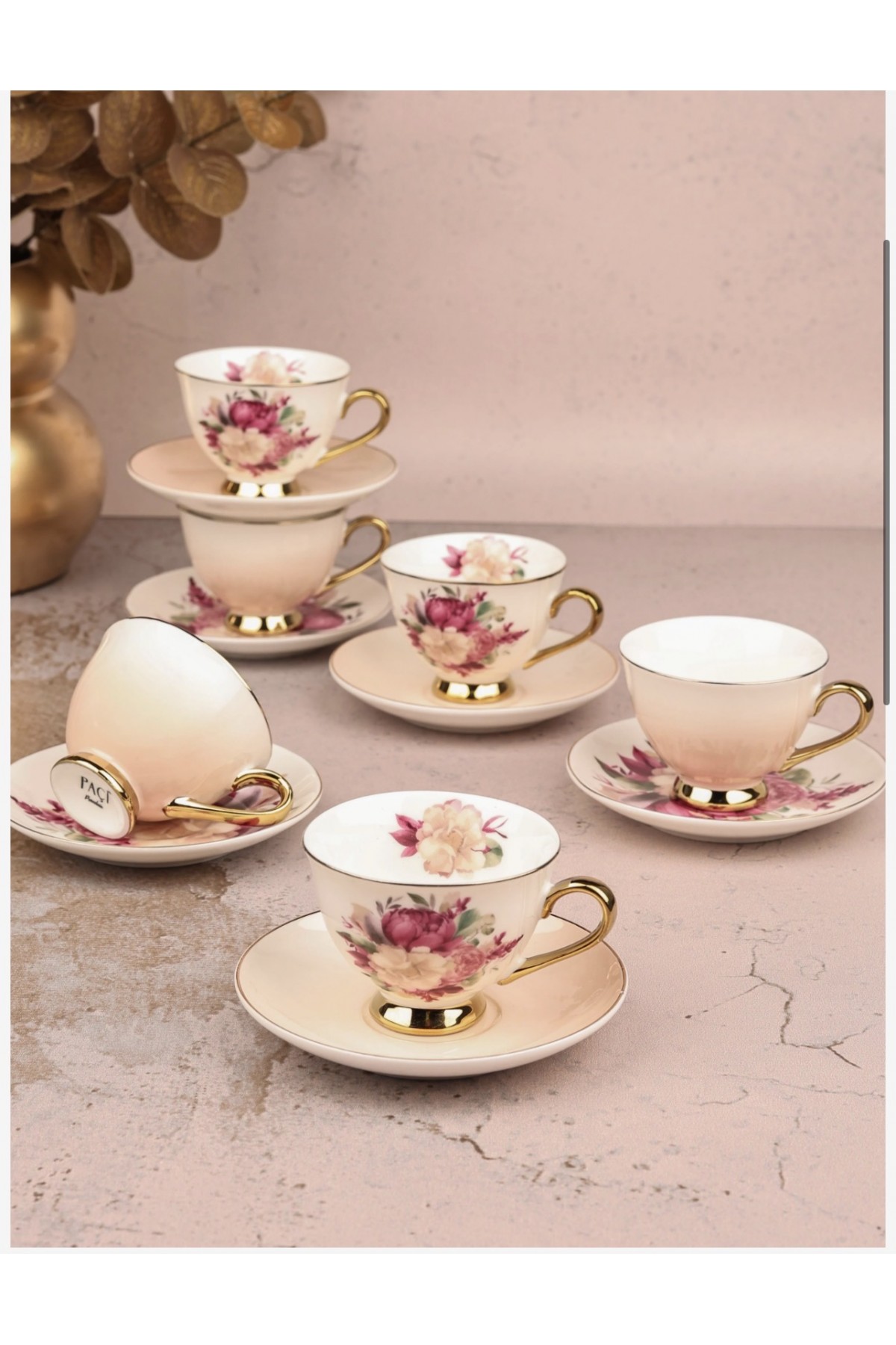 ÇİÇEKLİ YALDIZLI KAHVE FİNCANI (P)